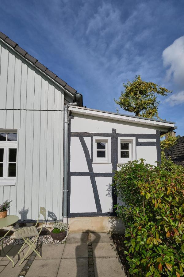 Ferienwohnung Im Fachwerkhof 'Haus In Bewegung' Seelscheid المظهر الخارجي الصورة
